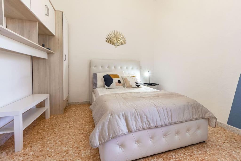 Elizabeth Guest House Arzachena Extérieur photo