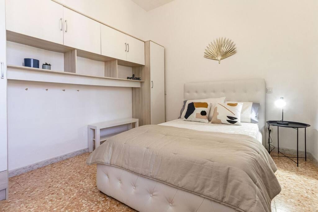 Elizabeth Guest House Arzachena Extérieur photo