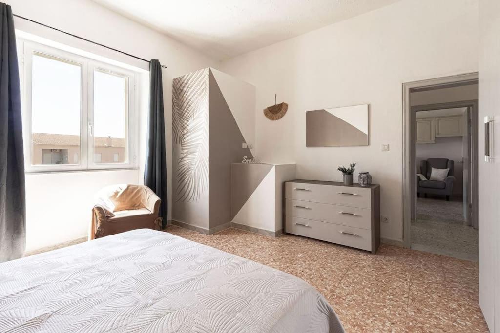 Elizabeth Guest House Arzachena Extérieur photo